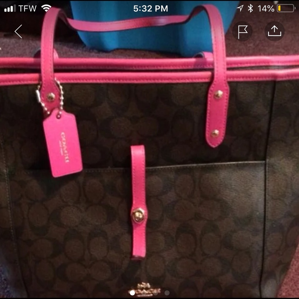 SOLD SOLDLimited edition coach tote bag with pink